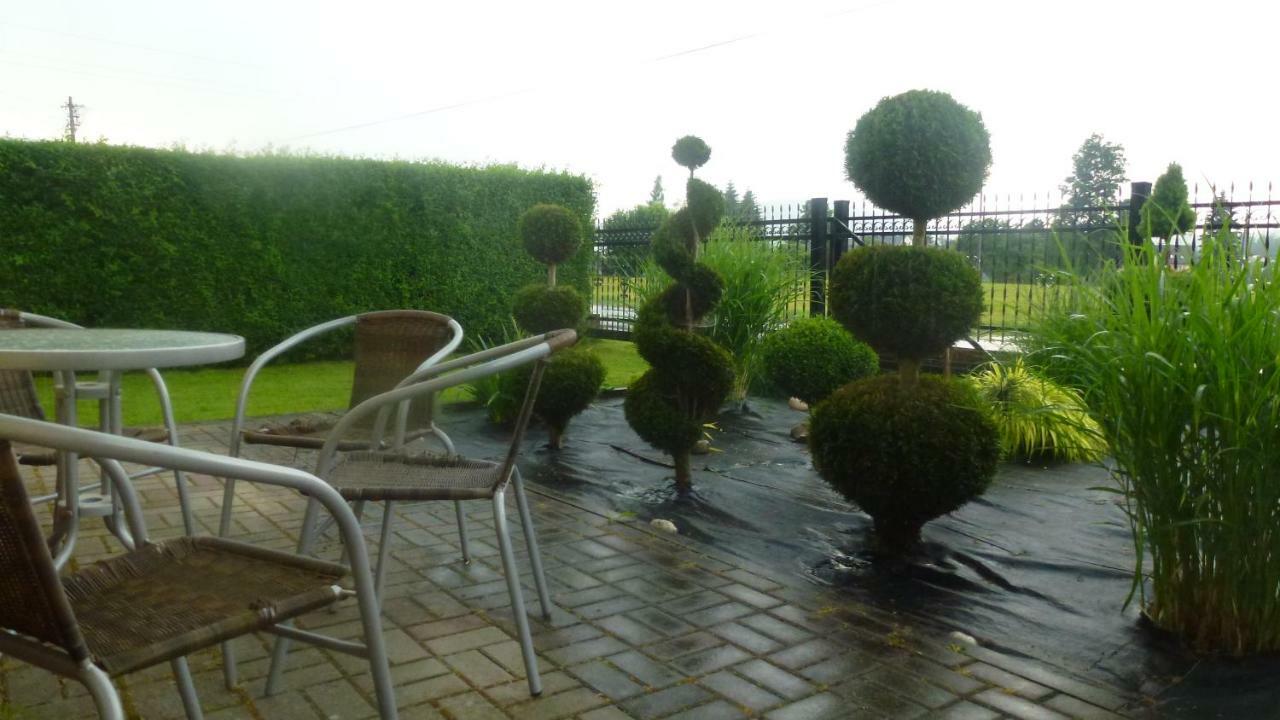 Apartament Bieszczady Myczkowce Bagian luar foto