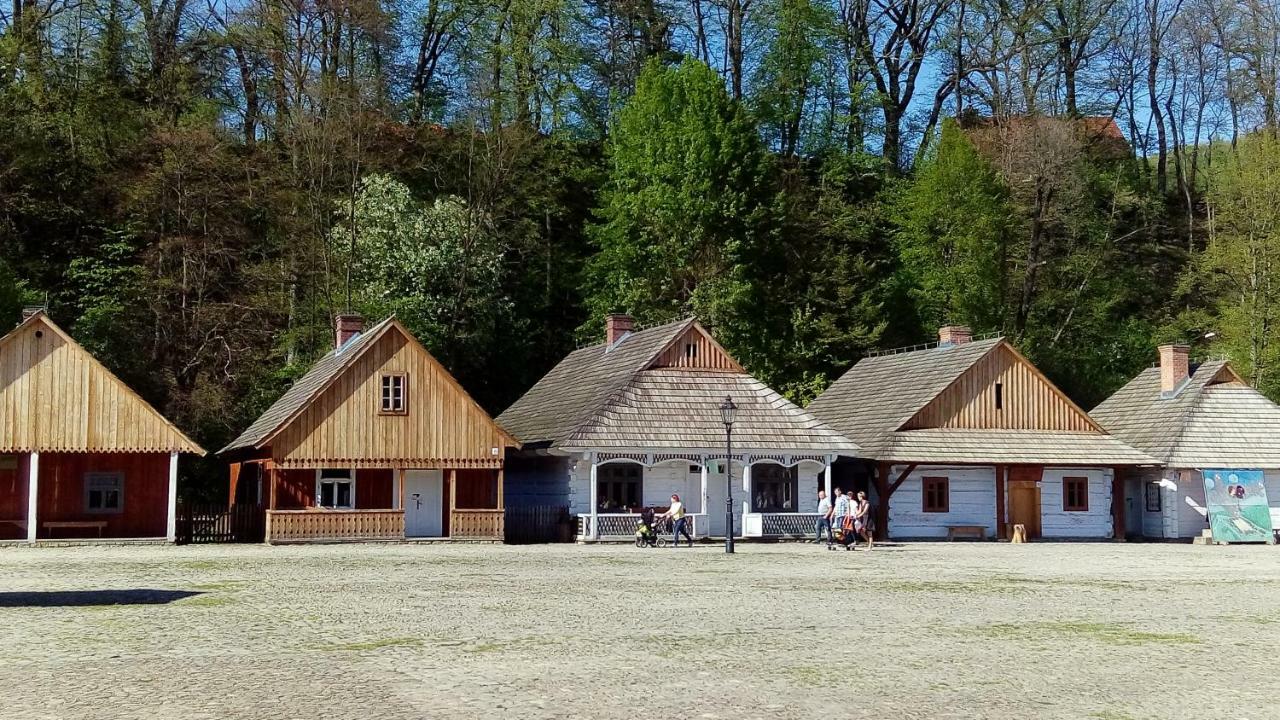 Apartament Bieszczady Myczkowce Bagian luar foto